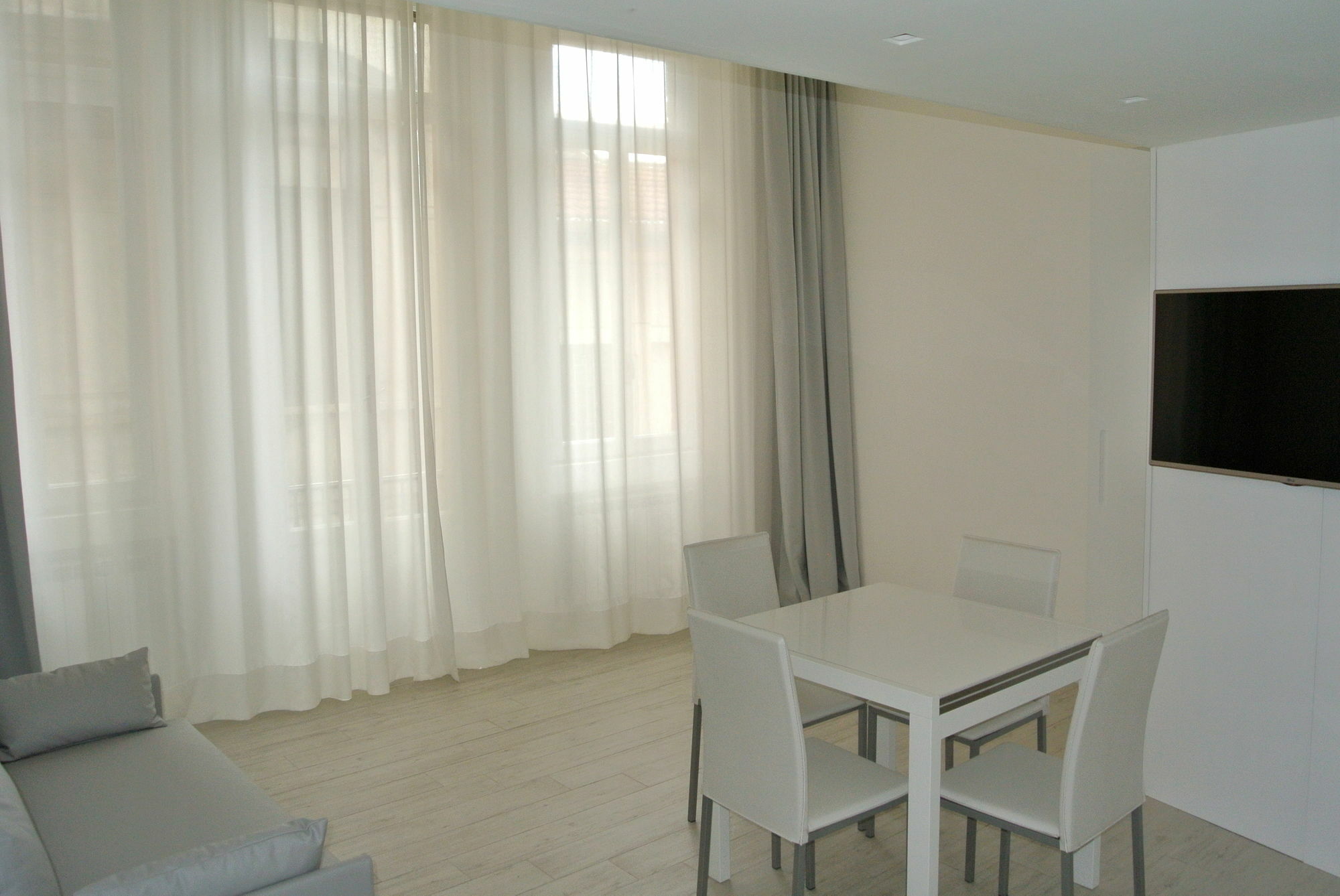 Duomo Inn มิลาน ภายนอก รูปภาพ